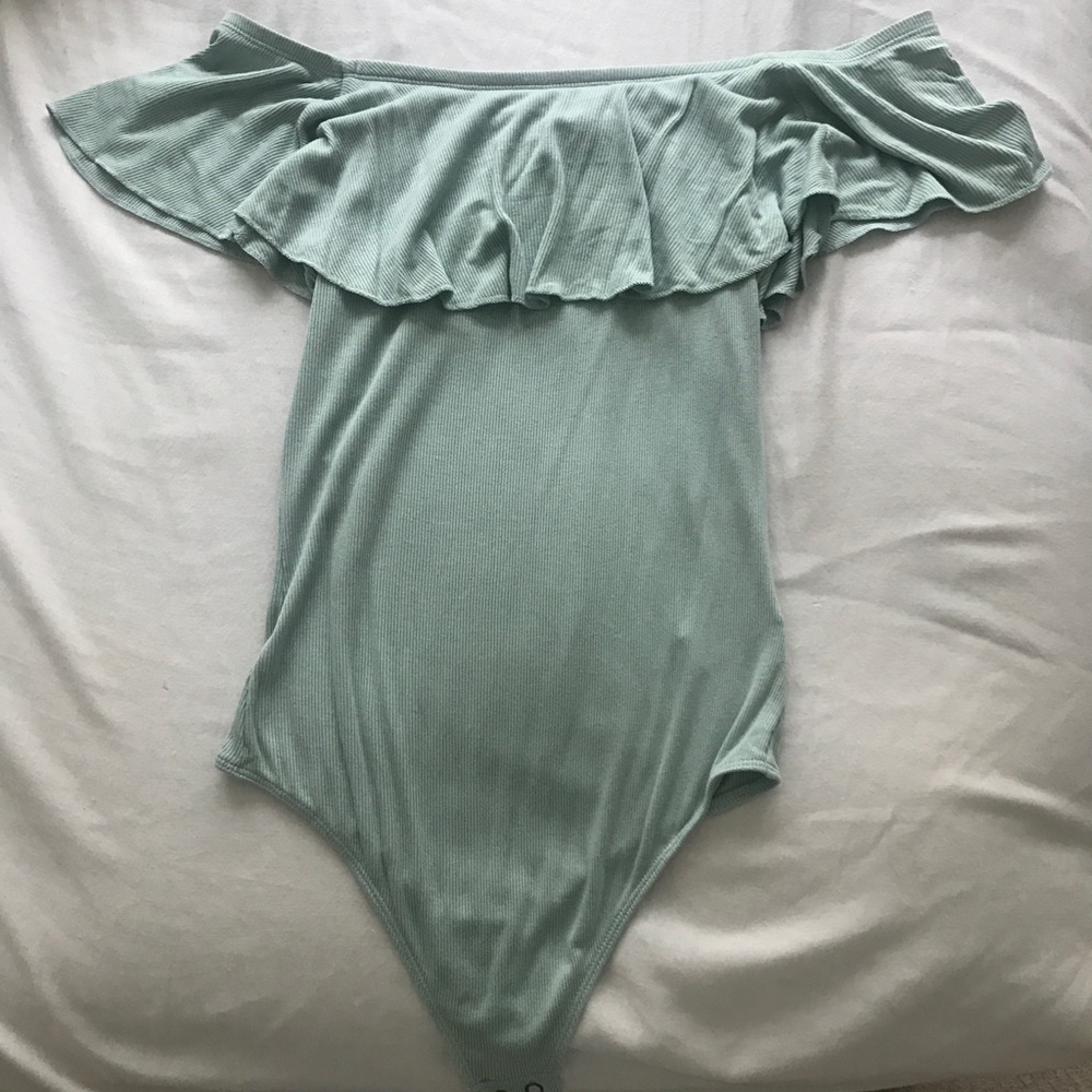 Off the Shoulder Ruffle bodysuit